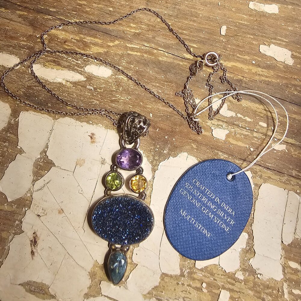 Sterling silver necklace and pendant